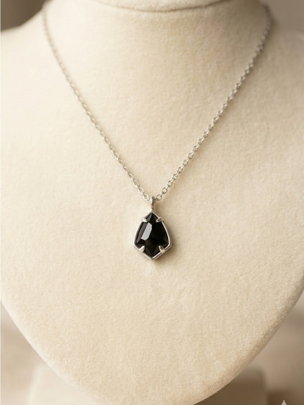 Kendra Scott Cory Necklace in Obsidian Black 3105